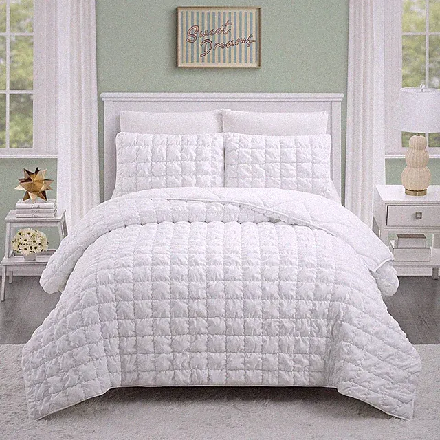 Dreamy Clouds Marshmallow Quilt Set - Cozy Microfiber Bedding for Year-Round Com